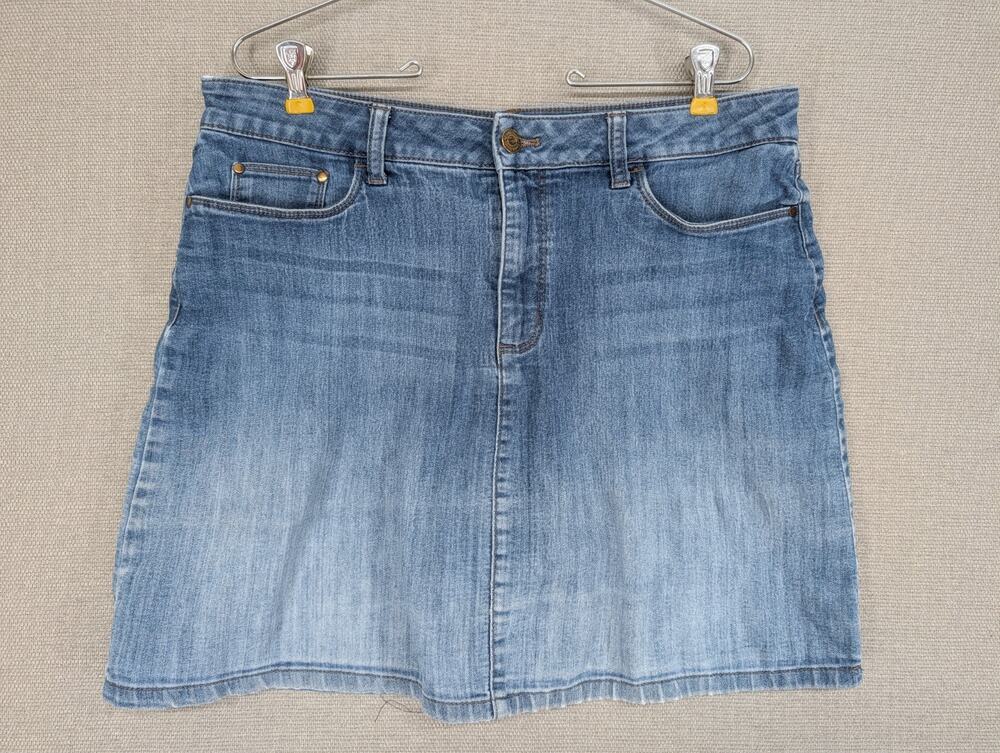 Croft & Barrow Blue Denim Skort Size 12 Stretch -0726i29